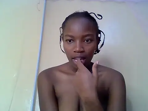 aliana082169 online show from 07-15-26, 08:41