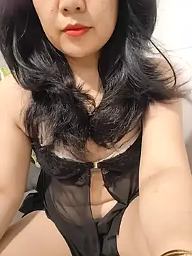 Snapshot of Myry_sweet chatting on 06-05-26, 04:45 Myry sweet online show from 06-05-26, 04:45