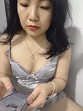 Snapshot of Myry_sweet chatting on 06-22-26, 03:09 Myry sweet online show from 06-22-26, 03:09