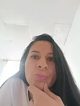 charlotte collins2  online show from 07-19-26, 07:17