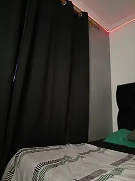 sofi diaz1 online show from 07-12-26, 10:56
