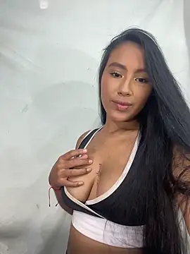 Nana-Benavides online show from 05-26-26, 07:43