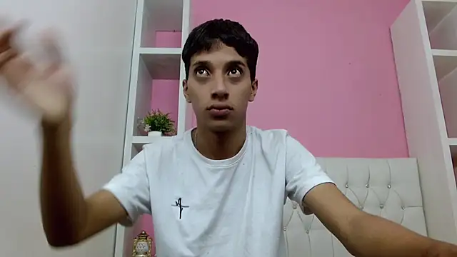 jl brayan12 online show from 05-27-26, 08:06
