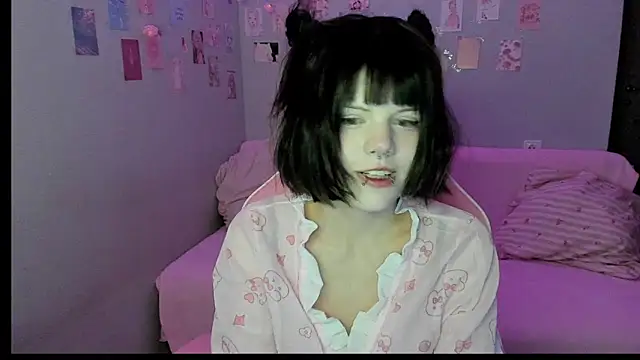Snapshot of VelvetAlice chatting on 07-24-26, 09:13 VelvetAlice online show from 07-24-26, 09:13
