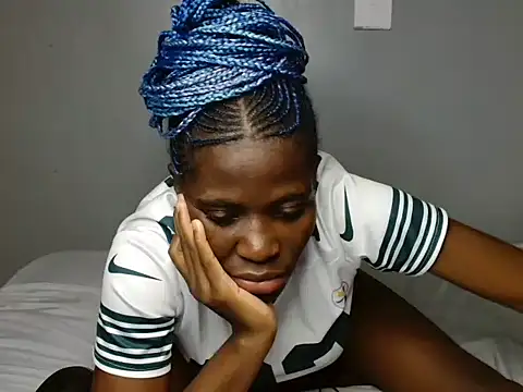 lue bianca online show from 07-17-26, 03:07