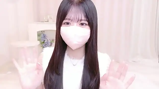 Yuinyaaa online show from 07-05-26, 10:33