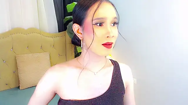 Snapshot of LexiLoreOnTop chatting on 06-10-26, 01:32 LexiLoreOnTop online show from 06-10-26, 01:32