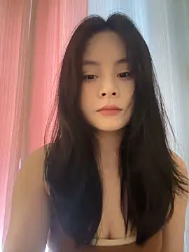 Snapshot of enen-123 chatting on 05-29-26, 06:00 enen-123 online show from 05-29-26, 06:00