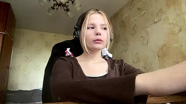 SusanaLeichty online show from 05-28-26, 07:27