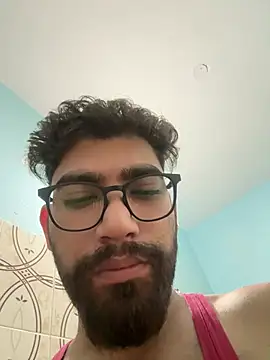 baddiebaby1998 online show from 07-08-26, 05:34