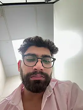 baddiebaby1998 online show from 07-27-26, 06:15