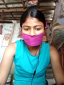 Snapshot of Tiyaasa chatting on 05-26-26, 03:02 Tiyaasa online show from 05-26-26, 03:02