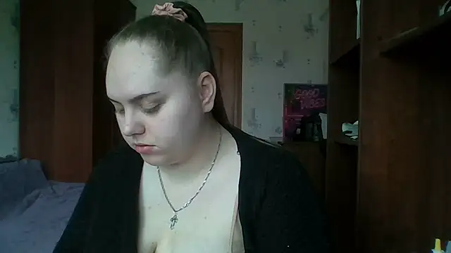 Snapshot of SoftHypnose chatting on 05-29-26, 06:22 SoftHypnose online show from 05-29-26, 06:22