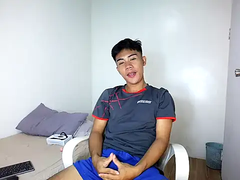 Snapshot of alejandro_fernando chatting on 06-11-26, 12:32 alejandro fernando online show from 06-11-26, 12:32