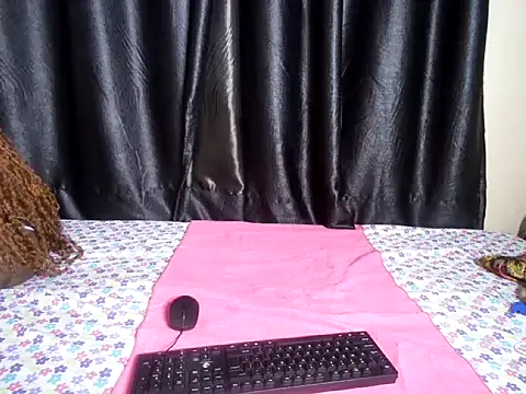 doll prettie online show from 07-07-26, 06:47