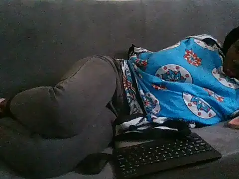 Snapshot of Applecute254 chatting on 07-28-26, 02:13 Applecute254 online show from 07-28-26, 02:13
