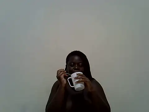 Snapshot of berrynova chatting on 06-19-26, 11:19 berrynova online show from 06-19-26, 11:19