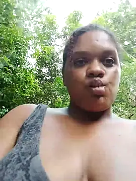 Aliixx09 online show from 05-25-26, 11:00