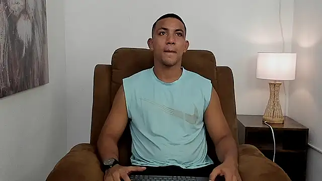 Chirs Arthus online show from 07-20-26, 12:36