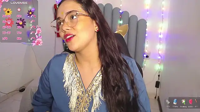 Snapshot of farah_samira chatting on 05-27-26, 07:11 farah samira online show from 05-27-26, 07:11