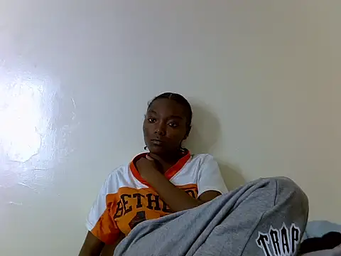 Tasha Arianah online show from 07-18-26, 09:51