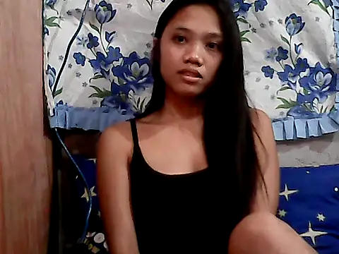 Snapshot of PINAY_SkinnyGirl123 chatting on 07-04-26, 11:22 PINAY SkinnyGirl123 online show from 07-04-26, 11:22