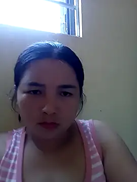 Giee00 online show from 05-27-26, 01:35