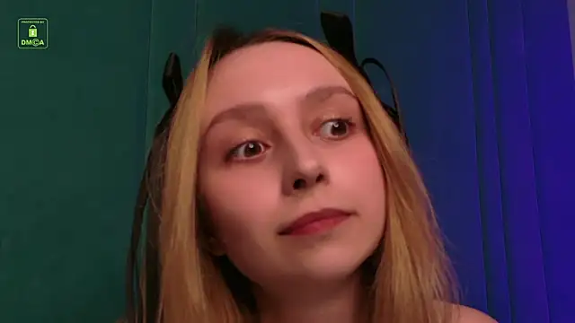 RachelVacsler online show from 05-28-26, 09:45