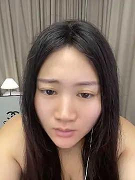 Luckysisi-s online show from 06-20-26, 02:31