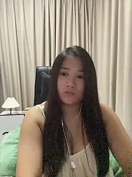 Luckysisi-s online show from 07-29-26, 12:58