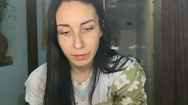 Snapshot of BouncySweety chatting on 02-06-26, 08:23 BouncySweety online show from 02-06-26, 08:23