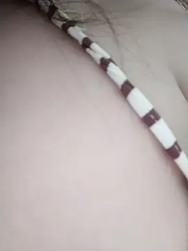 YoenLyy online show from 05-31-26, 04:42