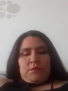 BaddieLuxe  online show from 06-03-26, 08:14