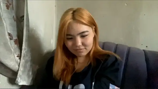 Snapshot of Molly_Teddy chatting on 06-22-26, 10:01 Molly Teddy online show from 06-22-26, 10:01