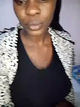 curvyperry online show from 06-17-26, 03:20