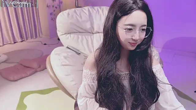qianqianliao online show from 07-18-26, 03:16