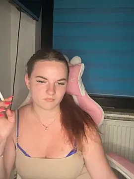 SecretSarah online show from 05-30-26, 03:31