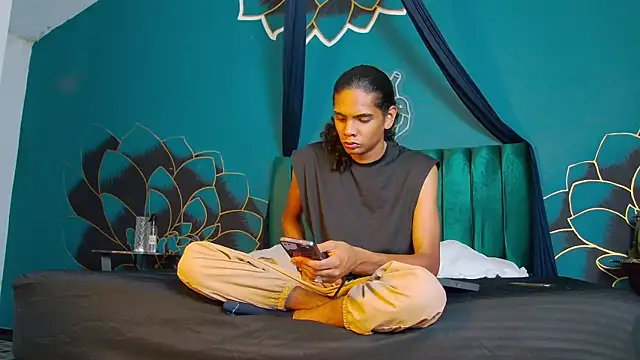 Snapshot of maxi_max0 chatting on 07-16-26, 07:31 maxi max0 online show from 07-16-26, 07:31