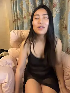zhenzhen-888 online show from 06-28-26, 03:29