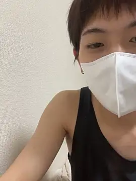Snapshot of shoyan31goo chatting on 05-26-26, 06:26 shoyan31goo online show from 05-26-26, 06:26