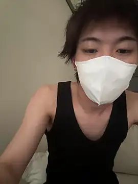 Snapshot of shoyan31goo chatting on 05-27-26, 03:47 shoyan31goo online show from 05-27-26, 03:47