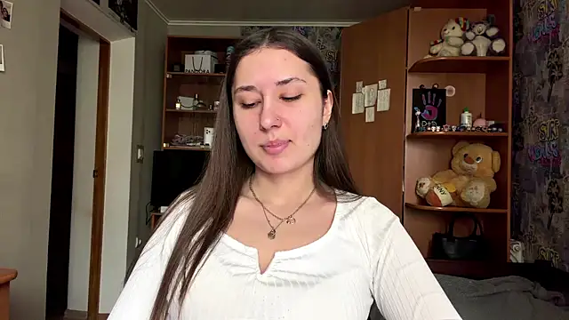 HoneyKittyk online show from 05-27-26, 08:11