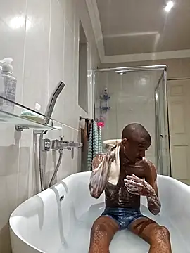 Snapshot of MbeshePTA chatting on 07-16-26, 06:25 MbeshePTA online show from 07-16-26, 06:25