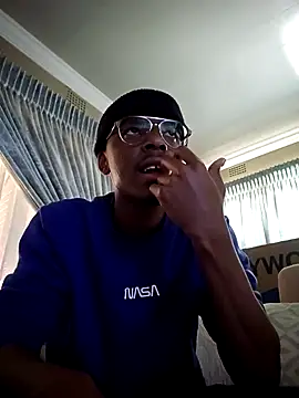 Snapshot of MbeshePTA chatting on 08-03-26, 11:48 MbeshePTA online show from 08-03-26, 11:48