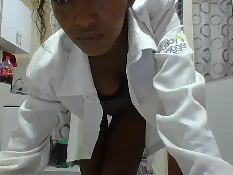 Snapshot of Miss_lavagirl chatting on 06-27-26, 06:51 Miss lavagirl online show from 06-27-26, 06:51