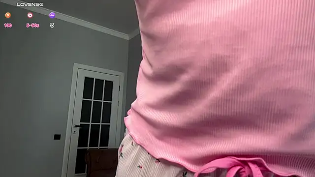 mistybunnyy online show from 06-19-26, 10:08