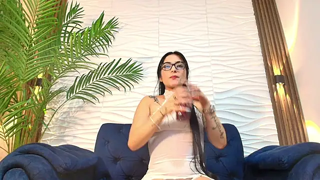 Zahara Hot  online show from 05-30-26, 05:04