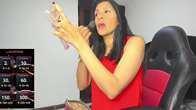 Samantha01 Rosse01 online show from 07-16-26, 10:05