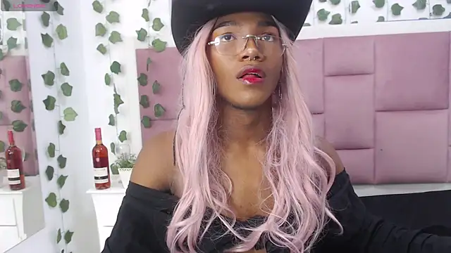 Elektraqueen1 online show from 05-29-26, 07:23