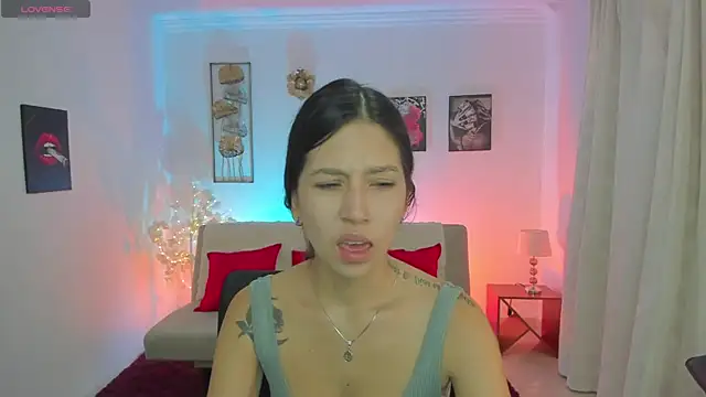 Snapshot of Dream_saray chatting on 07-23-26, 12:36 Dream saray online show from 07-23-26, 12:36